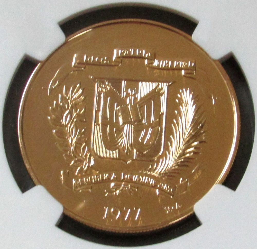 1977 GOLD DOMINICAN REPUBLIC 200 PESOS NGC MINT STATE 67 "JUAN PABLO