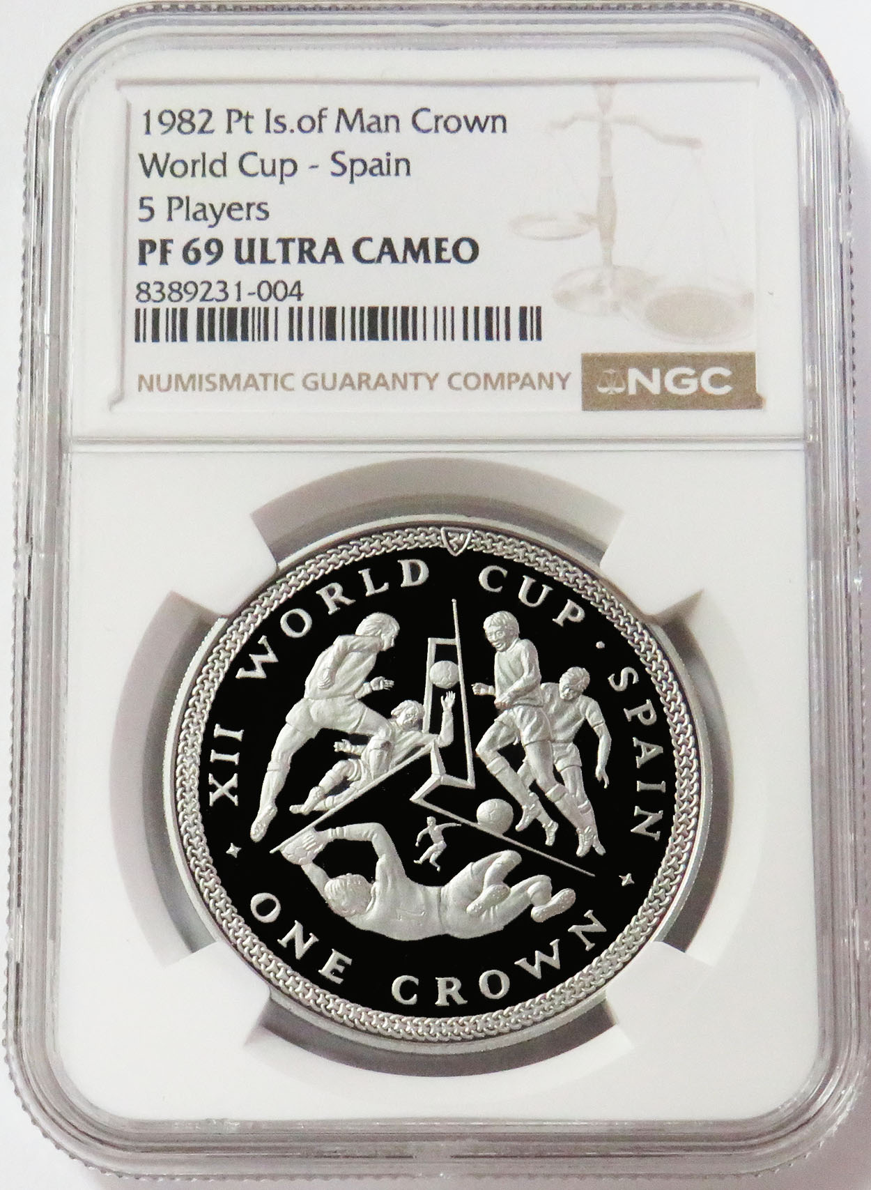 1982 PLATINUM ISLE OF MAN 100 MINTED 1 CROWN WORLD CUP SPAIN 5 PLAYERS NGC PF 69 UC